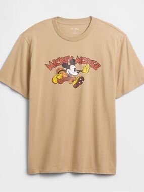 NWT Men’s Gap and Disney Mickey Mouse with Football Soft Relaxed Graphic T-shirt